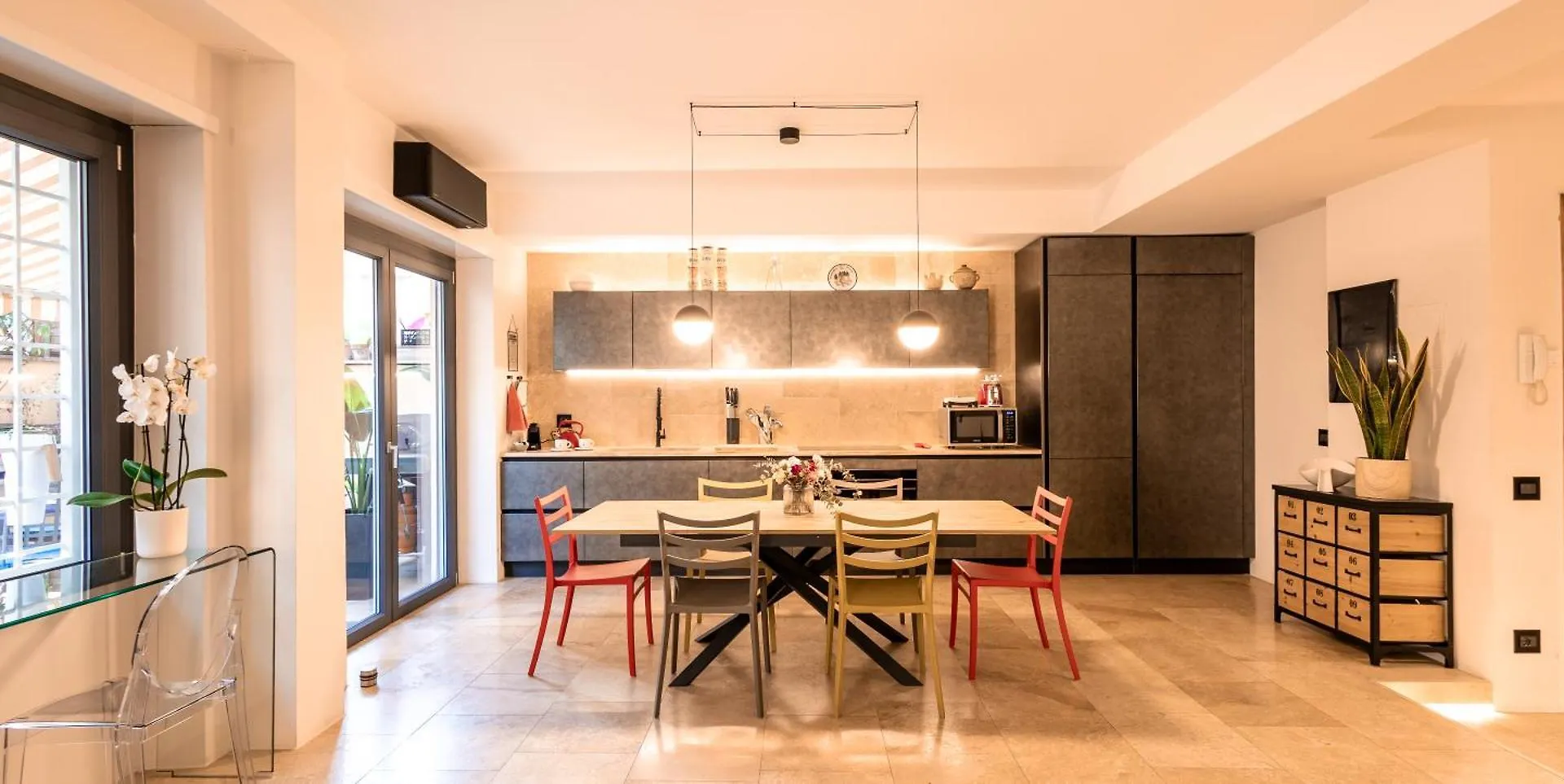 Aedrian'S Loft. Boutique Apartment With Private Terrace In The Center Of Roma 0*,