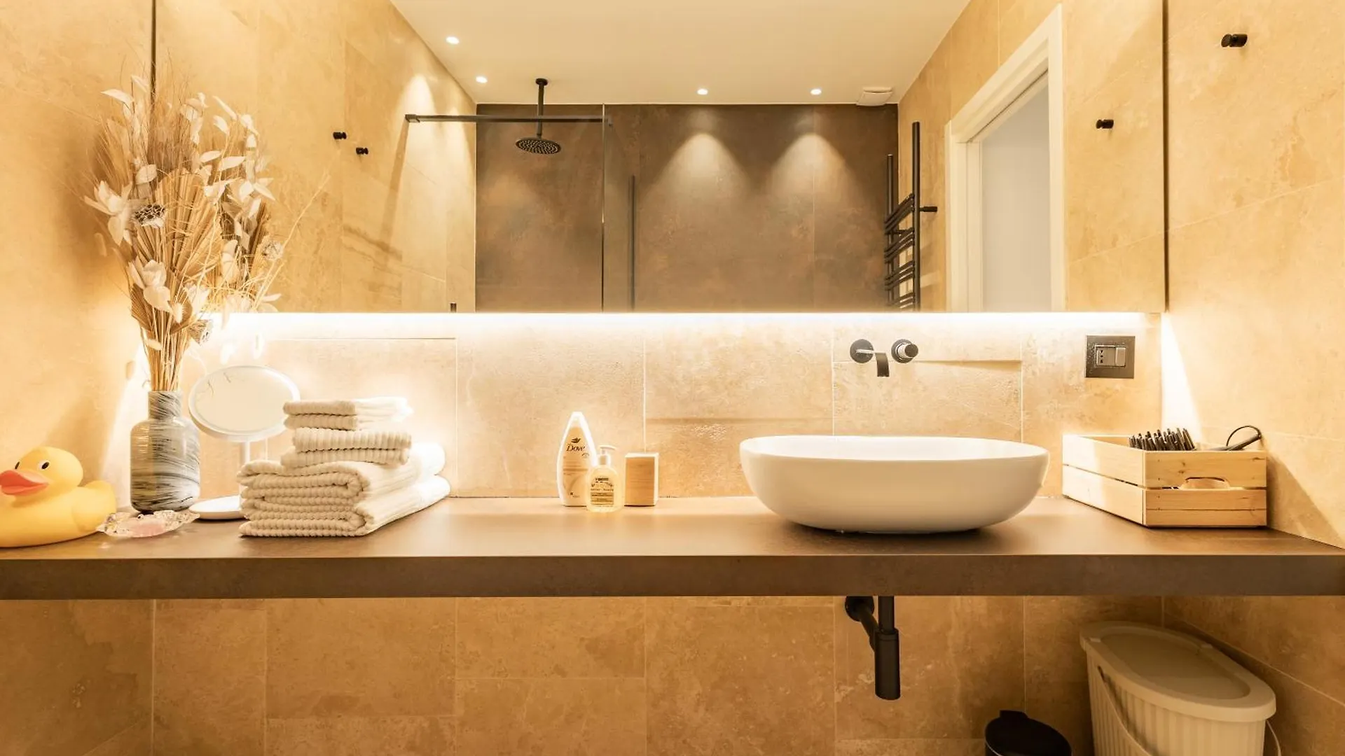 Aedrian'S Loft. Boutique Apartment With Private Terrace In The Center Of Roma İtalya