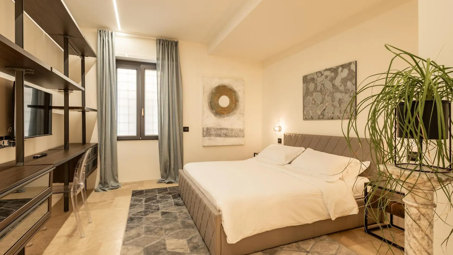 Aedrian'S Loft. Boutique Apartment With Private Terrace In The Center Of Roma
